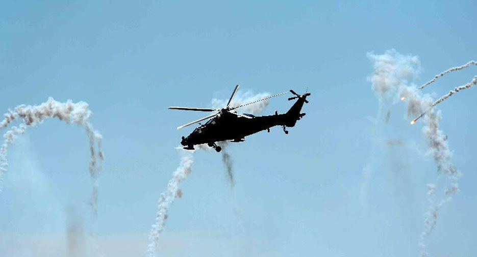 和平使命-2014:中方直升机对“恐怖分子”实施精确打击