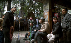 退役中校"卧底"一年记录"棒棒"