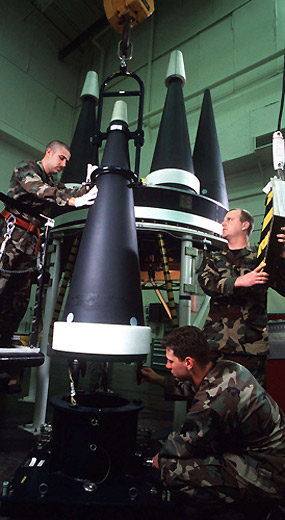 美国曾想对远东实施核打击 军人拒发射