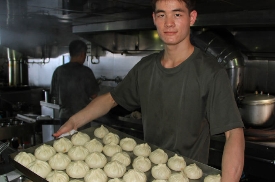 &ldquo;郑和&rdquo;舰制定营养食谱学员吃得香