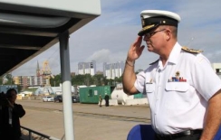 郑和舰离开哈利法克斯