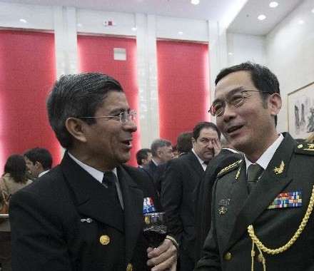 驻阿根廷使馆举行八一招待会