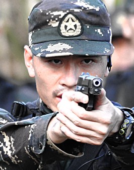 时刻准备打仗的特战连长刘珪