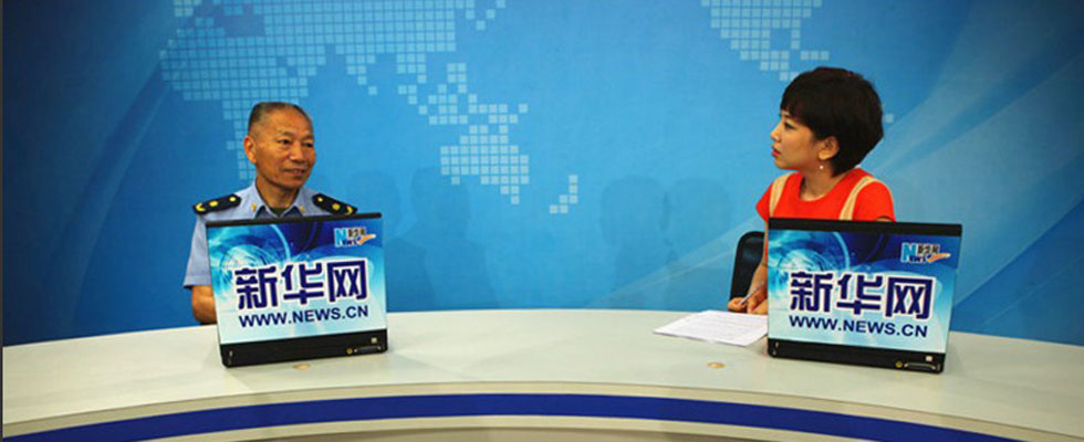 中国工程院院士、空军航空医学研究所航空医学工程研究中心主任俞梦孙来到新华网演播室录制访谈