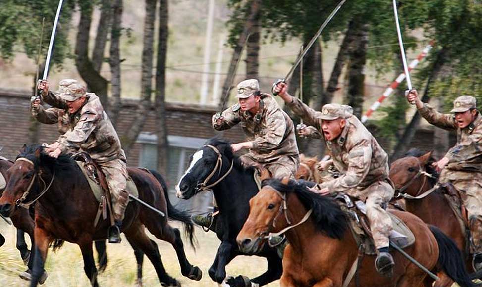 揭秘解放军骑兵部队