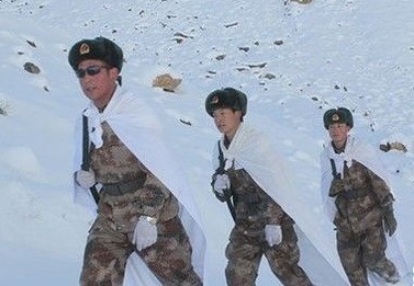 什布奇哨所的快乐守防兵