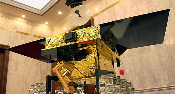 嫦娥三号搭载的月球车模型