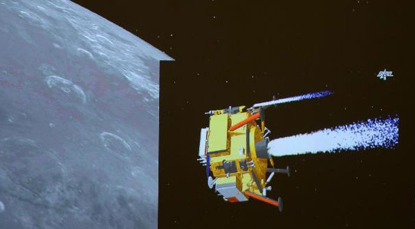嫦娥三号开始落月