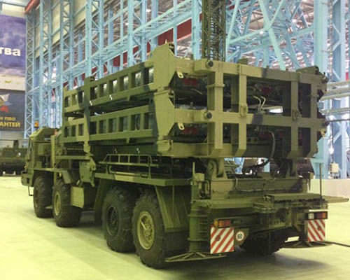 俄首次公开“勇士”中程防空导弹