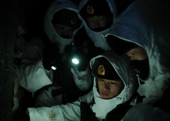 阿吾斯奇边防连严寒训练剪影