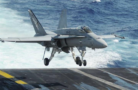 机腹上那个&ldquo;假座舱&rdquo;