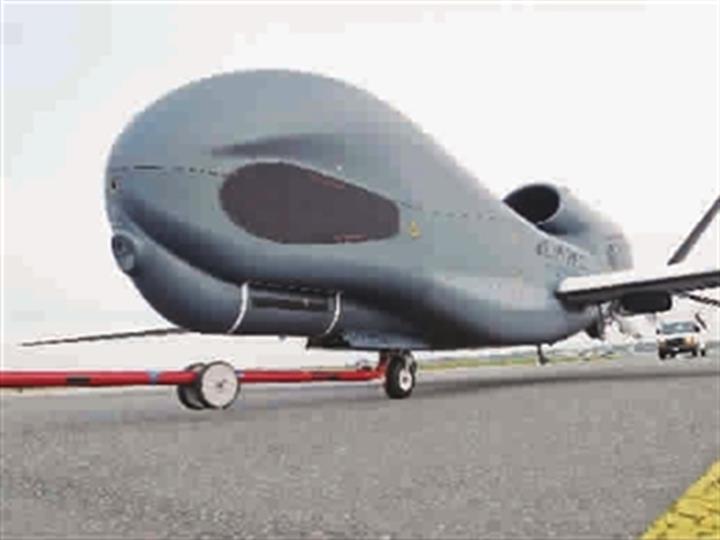 未来十年军用无人机笑傲江湖