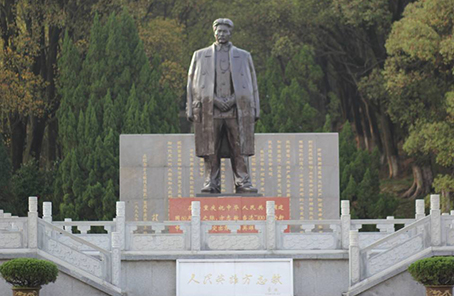 缅英烈、忆先贤、共传承——清明文化活动进行时