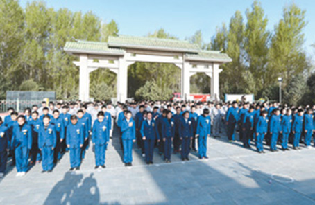 平均年齡27歲的英靈方陣：東風革命烈士陵園