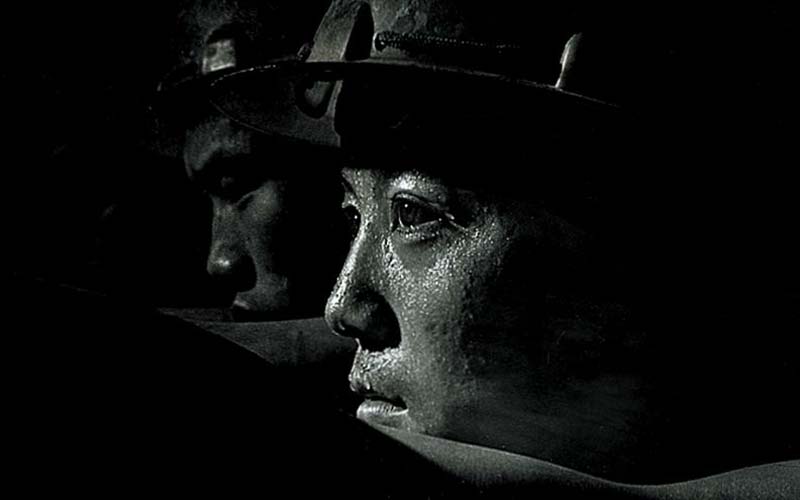 袁学军作品：奉献在地球600米深处