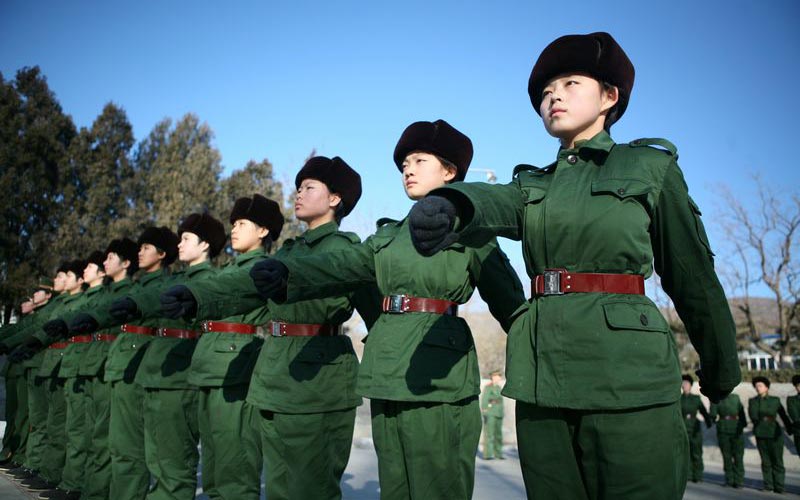 李光印作品：女兵破茧成蝶