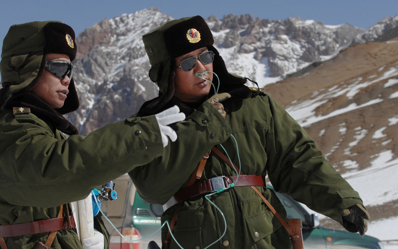 向文军作品：昆仑将军昆仑情