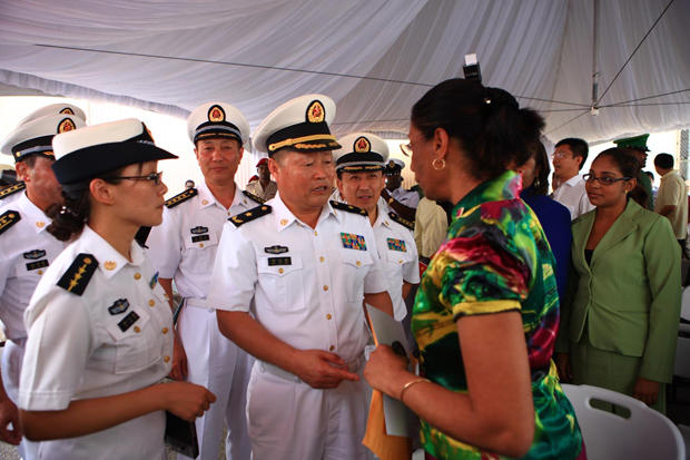 &ldquo;和平方舟&rdquo;号医院船圆满完成特立尼达和多巴哥访问和医疗服务