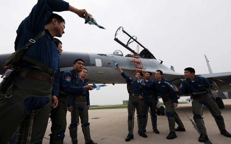 余红春作品：拭剑苍穹