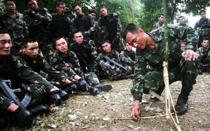 淩耀南作品：中泰陸軍特種部隊聯合反恐演習