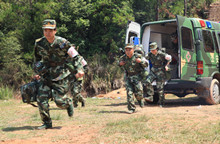 云南普洱边防支队开展防灾减灾综合演练