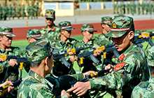 河北边防总队新训团刻苦训练砺精兵