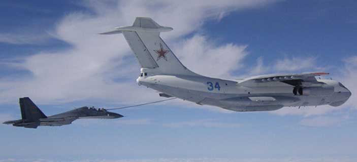 罕见！俄军伊尔78给中国战机加油
