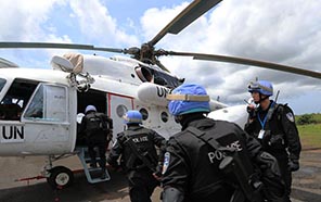 燃动！直击中国维和警察直升机战术联合训练现场