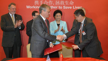 China, U.S. sign agreement on medical training program