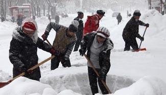 Heavy snow hit Altay, NW China's Xinjiang