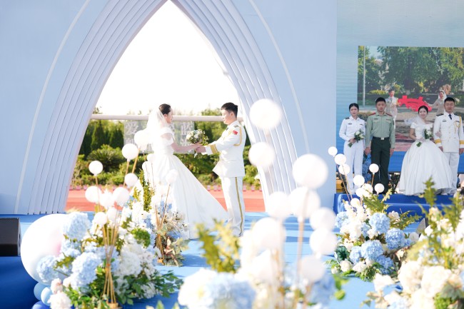 碧海为盟，战舰为誓——军港集体婚礼镌刻家国深情