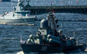 最新动态：俄黑海舰队总部遭乌无人机袭击　乌方指责俄方用港口运走乌克兰粮食