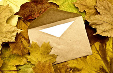 泛旧的信封，儿时的情