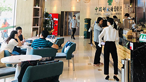 邮储银行打造新零售体验中心