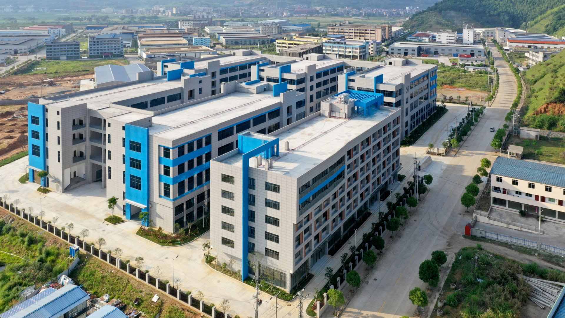 兴业银行：铺就金色小康路奏响乡村振兴曲