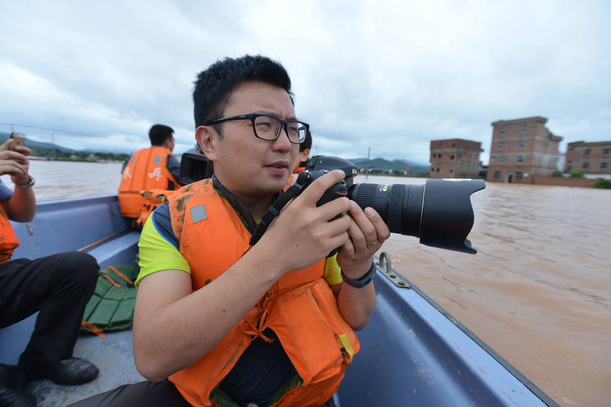 新华社江西分社周密:寻访贫困儿童