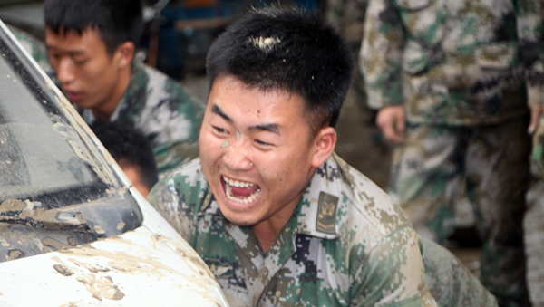 抗洪&ldquo;最美睡姿&rdquo;李金龙