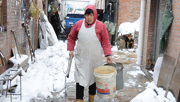 &ldquo;接力助学&rdquo;毕腊英