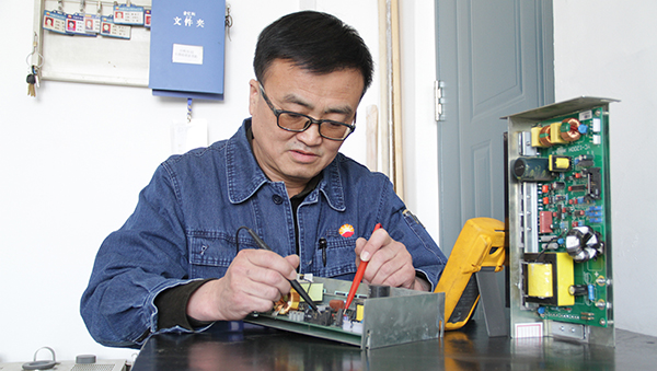 &ldquo;石油匠人&rdquo;盛元杰