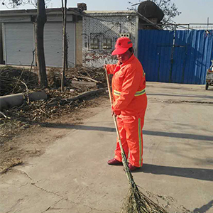 &ldquo;一把铁锹救出40人的环卫女工&rdquo;张玉芳