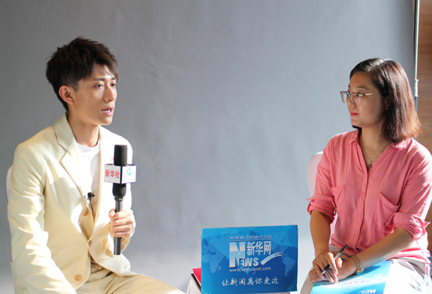 希望我们能一起走上这条公益的道路，而且坚持到底。