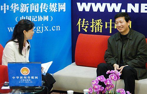 冀惠彦：“水深火热”中记录历史的新闻战士