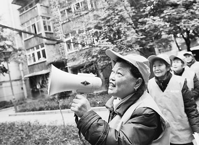 新春走基层 新风扑面来：“妈妈消防宣传队”