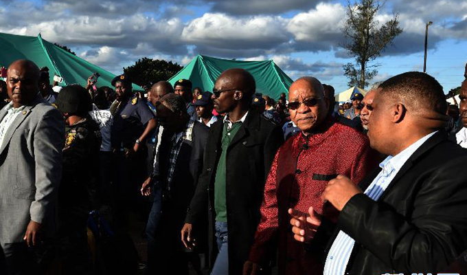 南非總統表示不會驅趕外國人 因排外騷亂取消出訪