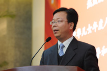 新华网副总编辑刘加文致闭幕词