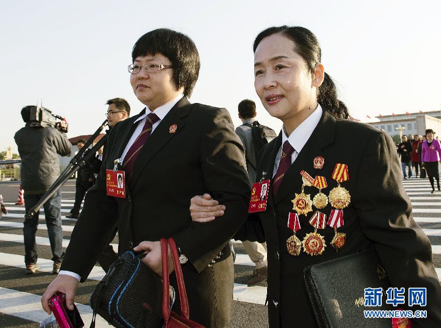 (十八大·基层代表风采)(1)詹红荔:“爱民为民、情铸和谐”的好党员、好法官