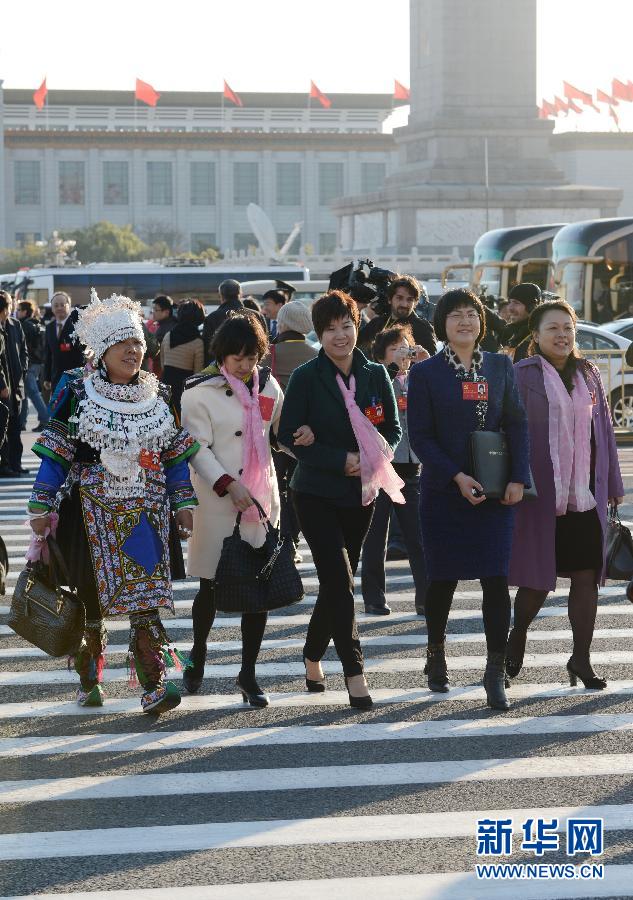 （十八大闭幕&middot;新华网）（2）代表入场
