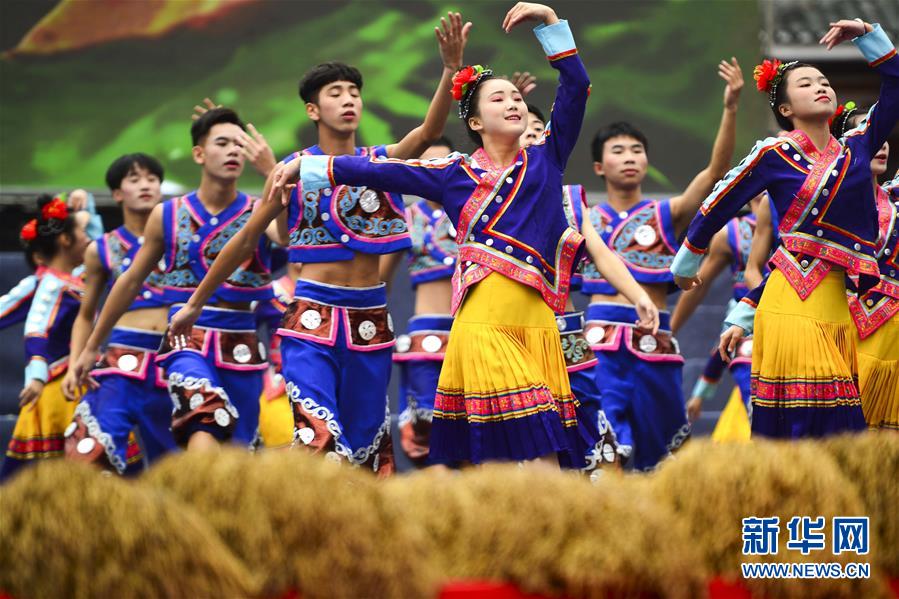 #（社会）（1）广西龙胜：苗族同胞欢庆&ldquo;跳香节&rdquo;