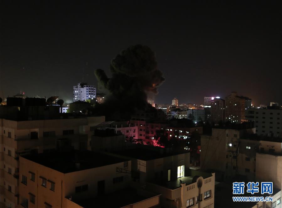 （国际）（8）以色列军方大规模轰炸加沙地带军事目标