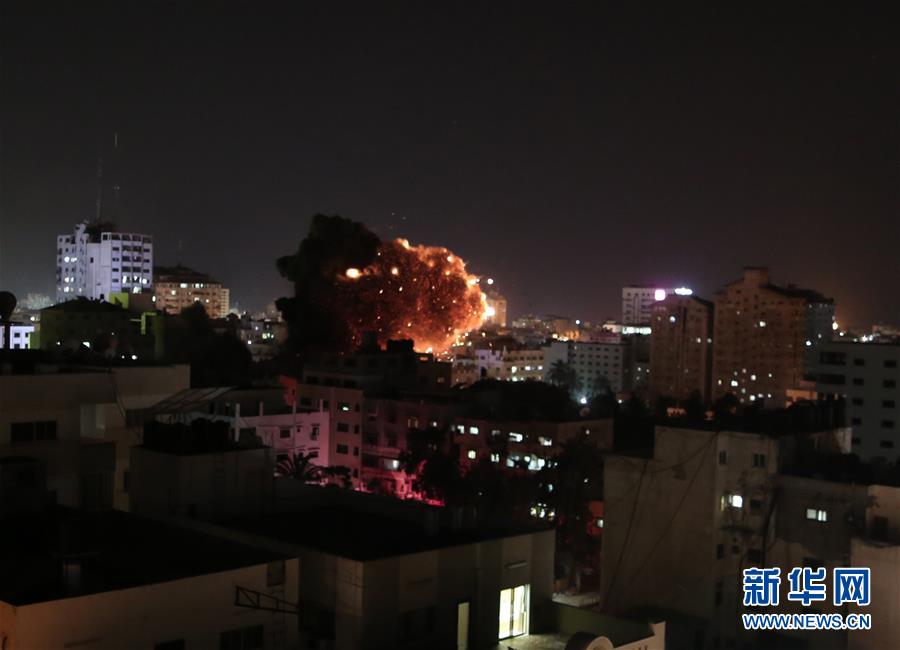 （国际）（9）以色列军方大规模轰炸加沙地带军事目标